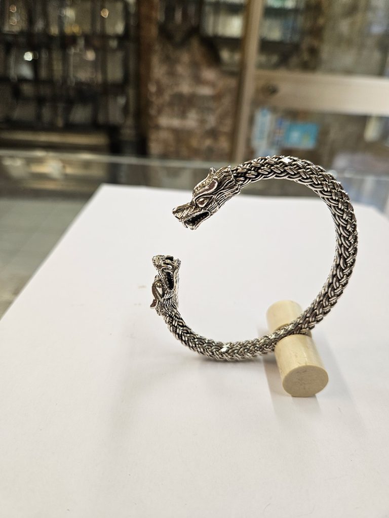Nouvelle collection de bracelets en argent dans votre bijouterie à Toulon