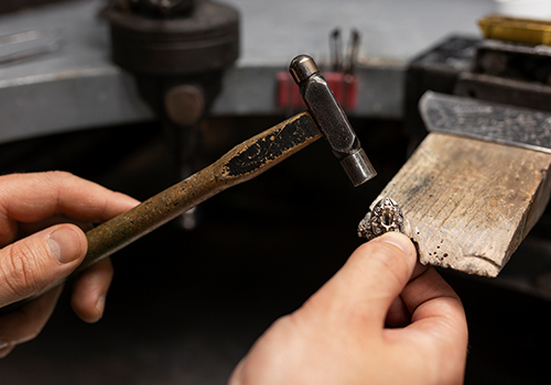 Réparation de bijoux en argent à Toulon