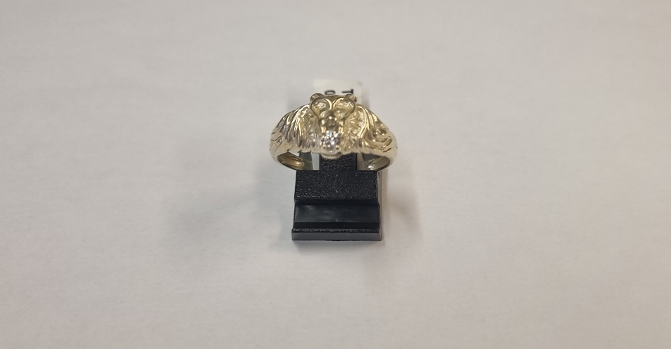 Vente de bague en argent artisanale par votre bijoutier à La Seyne-sur-Mer