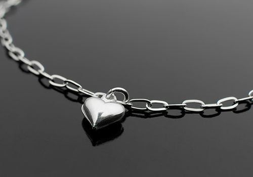 Vente de chaînes et collier, bijoutier à Toulon