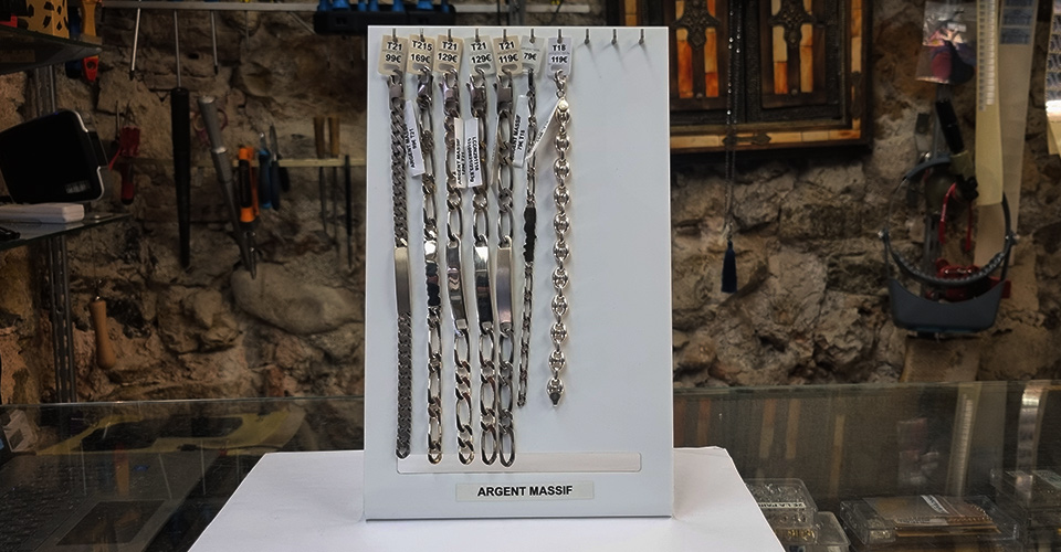 Vente de gourmettes en argent artisanale par votre bijoutier à Toulon