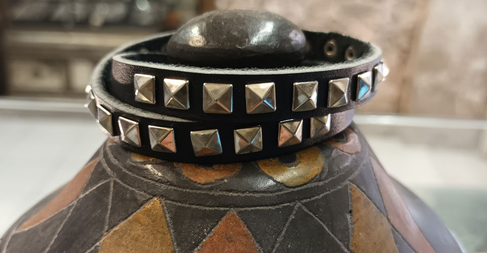 Bracelet en acier à Toulon