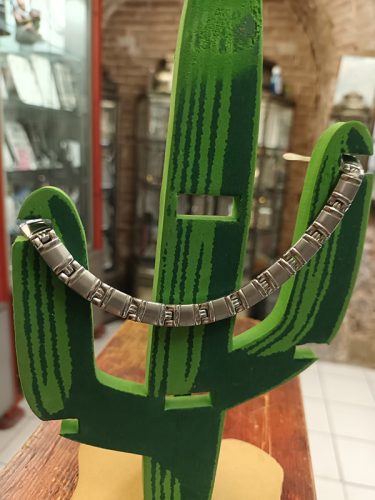 Bracelet en acier bijouterie à Ollioules