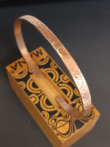 Collection de bracelets en bronze bijouterie à Toulon
