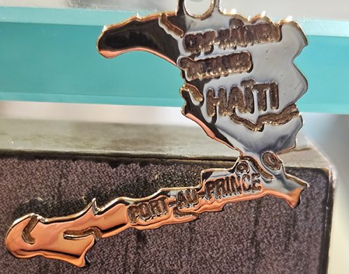 Pendentifs-Haïti-bijouterie-a-Toulon
