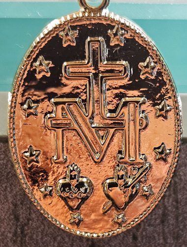 Pendentifs-Sainte-Marie-bijouterie-a-Toulon