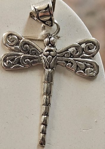 Pendentifs-libellule-bijouterie-a-Toulon