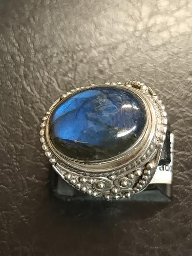 bague-en-argent-925-milliemes-sculptee-a-la-main