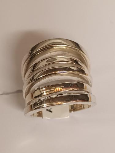 bague-en-argent-925-milliemes-toulon-ciselée